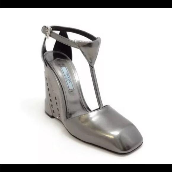 Prada Metallic Grey T Strap Metal Embossed Wedge Sandals Runway 2014 EU 37.5 - Picture 4 of 16